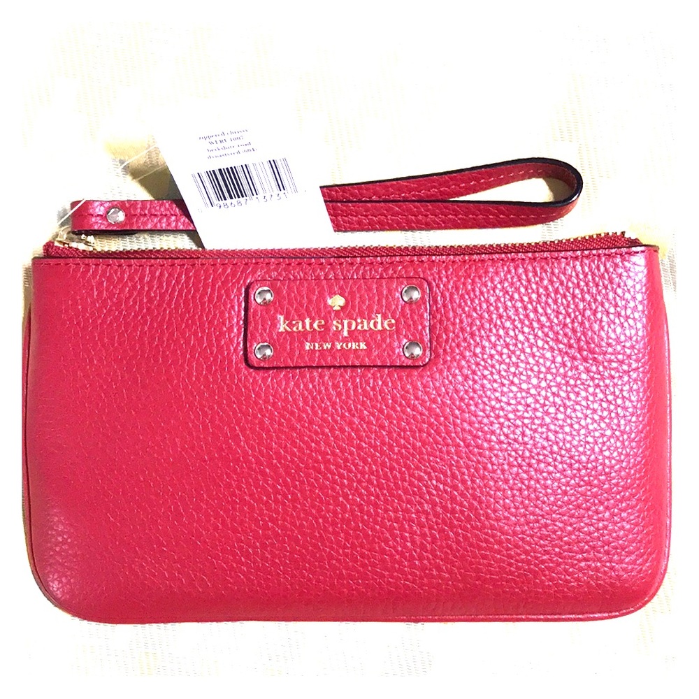 Wristlet - Picture 1 of 6